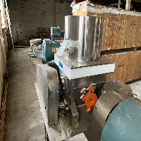Fitzmill DASO6 Screw Feed image 3